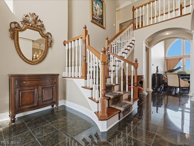 31 Wyndmere, Vienna, WV 26105