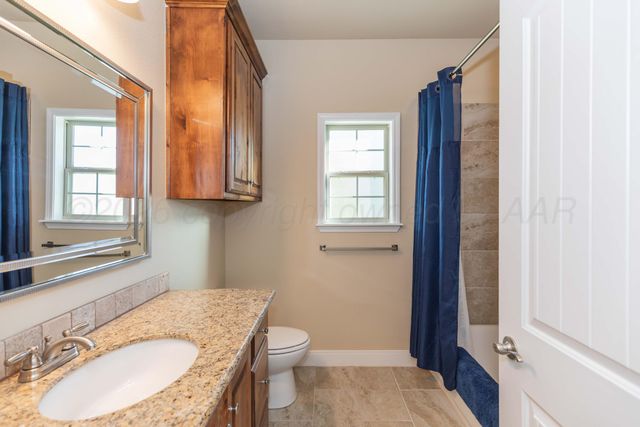 62 CANYON EAST Parkway, Canyon, TX 79015