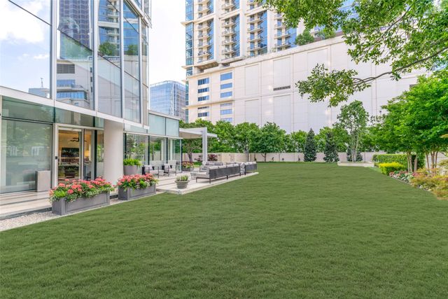 1918 Olive Street 1603, Dallas, TX 75201