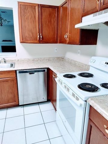 2979 Heritage Villas 2979, Stonecrest, GA 30038