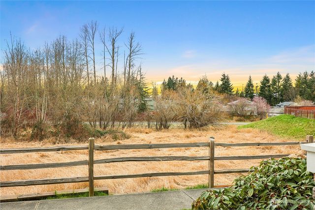 8422 28th Street NE, Lake Stevens, WA 98258