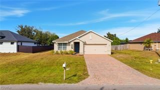1917 SW 4th ST, Cape Coral, FL 33991