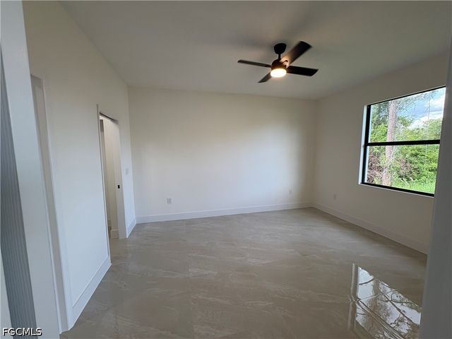 4812-4814 28th ST SW, Lehigh Acres, FL 33973