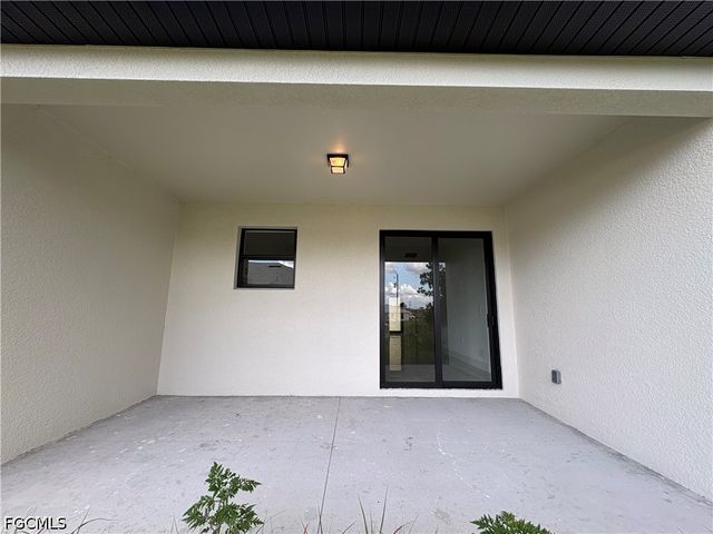 4812-4814 28th ST SW, Lehigh Acres, FL 33973