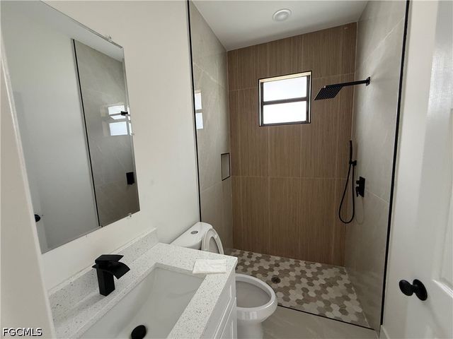 4812-4814 28th ST SW, Lehigh Acres, FL 33973