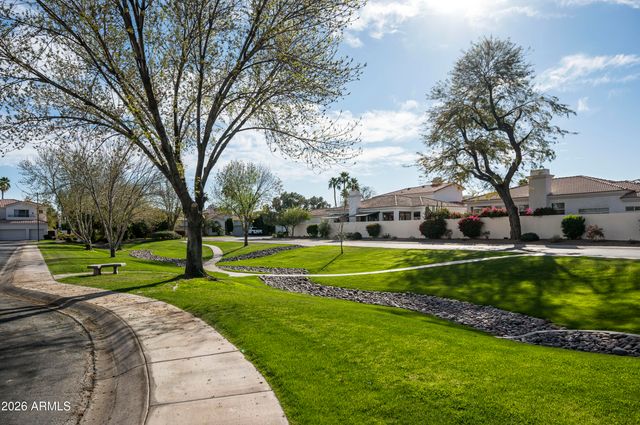 7614 E Cactus Wren Road, Scottsdale, AZ 85250