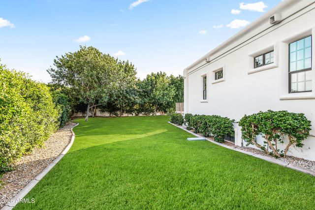 4725 N LAUNFAL Avenue, Phoenix, AZ 85018