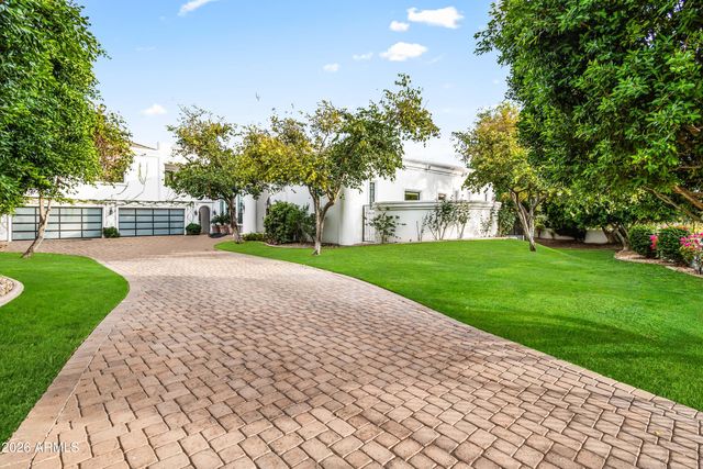 4725 N LAUNFAL Avenue, Phoenix, AZ 85018