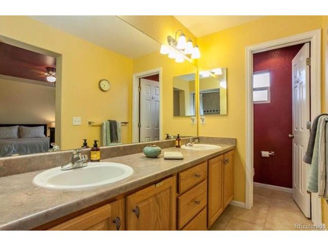 10930 Brooklawn Rd, Littleton, CO 80130