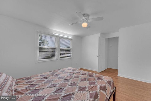13 NORTHAMPTON DR, Willingboro, NJ 08046