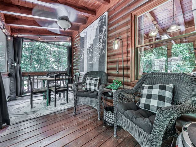 34 Amber Way, Morganton, GA 30560
