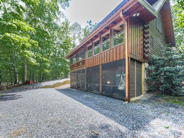 34 Amber Way, Morganton, GA 30560