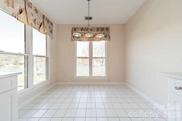 7822 Village Harbor Drive, Cornelius, NC 28031