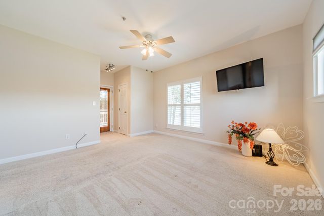 7822 Village Harbor Drive, Cornelius, NC 28031