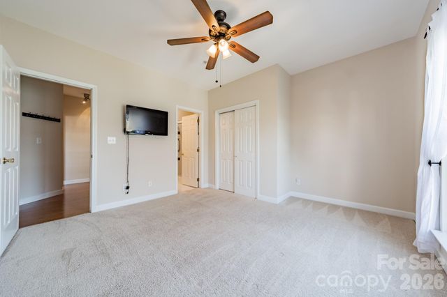 7822 Village Harbor Drive, Cornelius, NC 28031