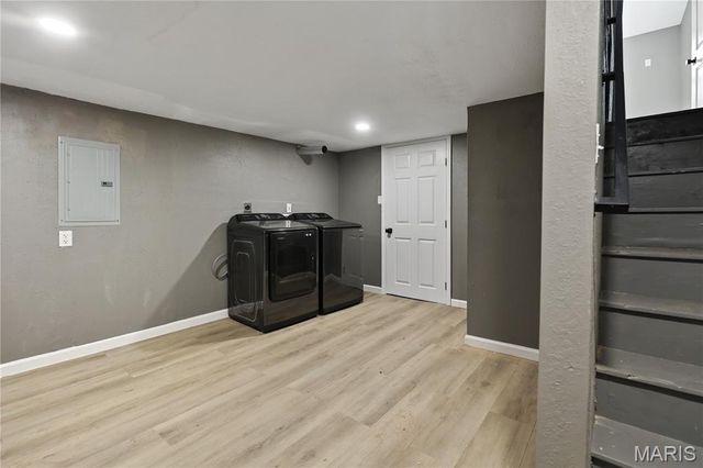 7095 Lexington Avenue, Velda City, MO 63121