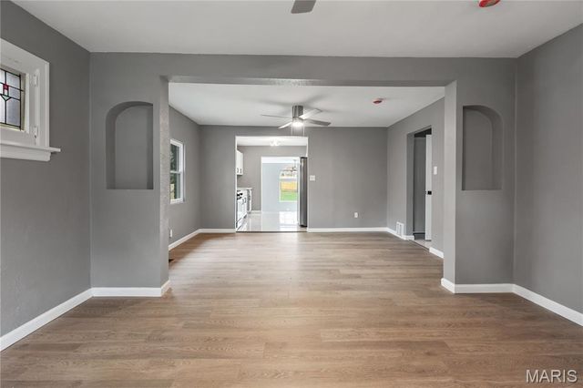 7095 Lexington Avenue, Velda City, MO 63121