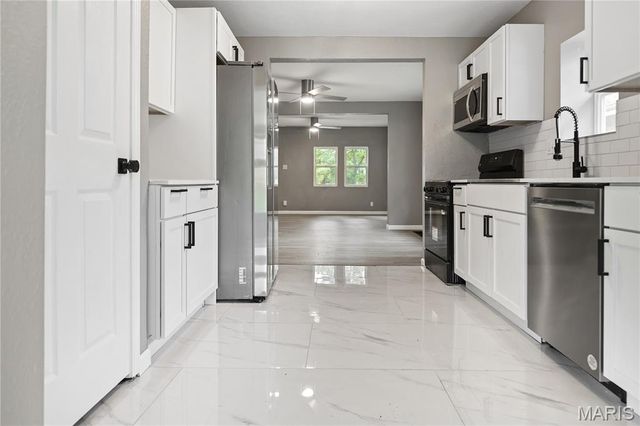 7095 Lexington Avenue, Velda City, MO 63121