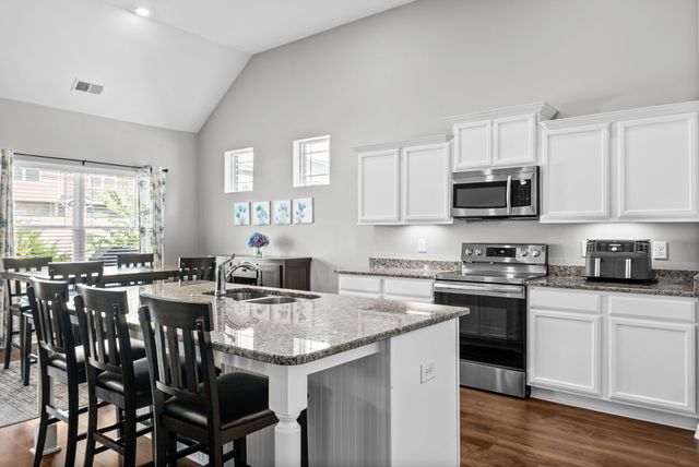 8164 Legacy Way, Pleasant View, TN 37146