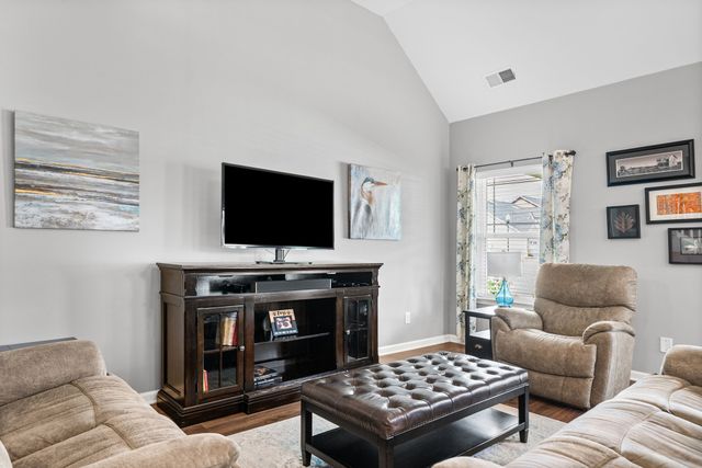 8164 Legacy Way, Pleasant View, TN 37146