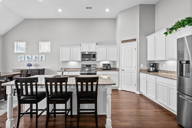 8164 Legacy Way, Pleasant View, TN 37146