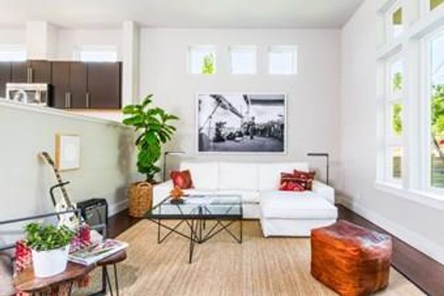 2712 S 5th ST A, Austin, TX 78704