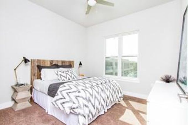 2712 S 5th ST A, Austin, TX 78704