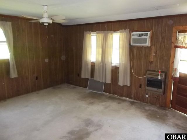 4271 Caratoke Highway, Barco, NC 27917