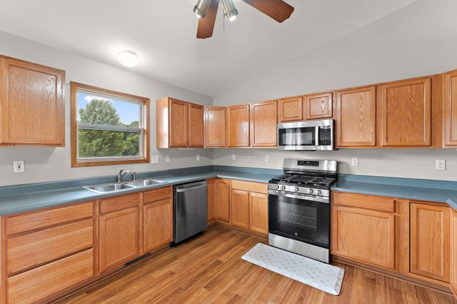 9497 Shelby Lane, Crown Point, IN 46307