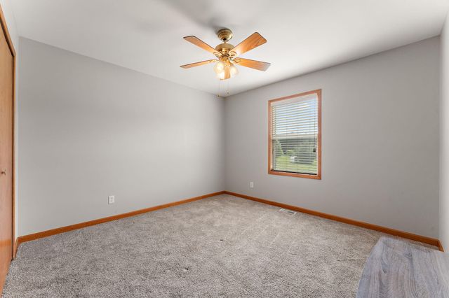 9497 Shelby Lane, Crown Point, IN 46307