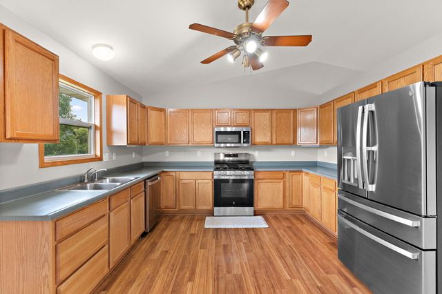 9497 Shelby Lane, Crown Point, IN 46307