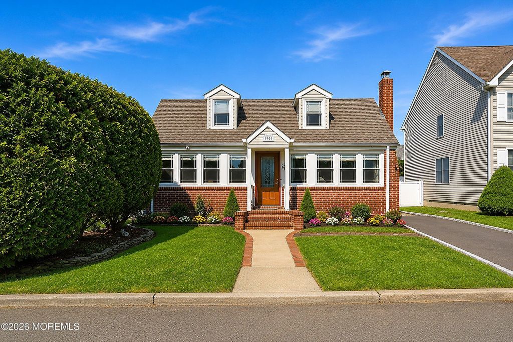 1901 Meadow Road, Wall, NJ 07719