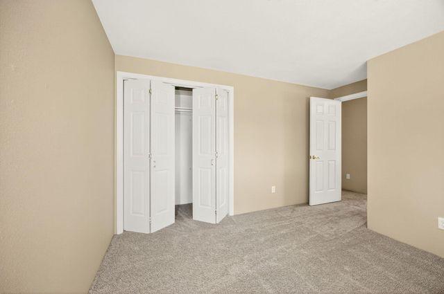 1076 Aspen Street, Medford, OR 97501