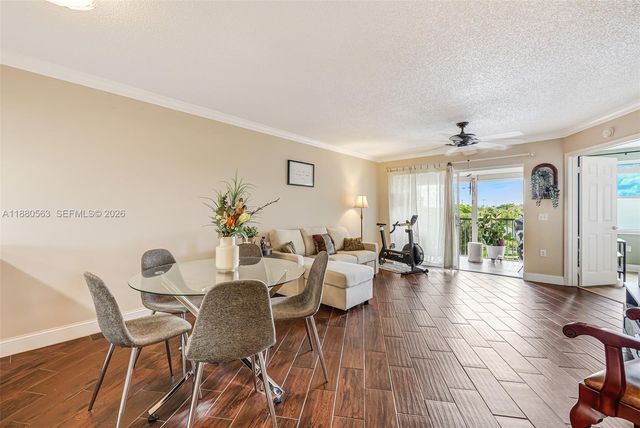 10346 NW 24th Place 304, Sunrise, FL 33322