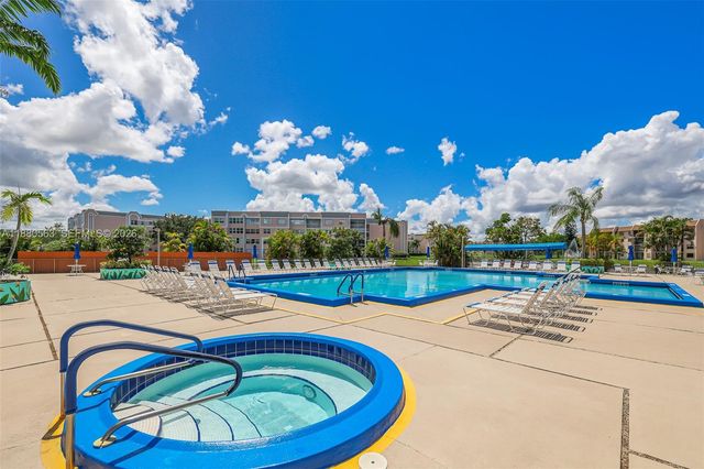 10346 NW 24th Place 304, Sunrise, FL 33322