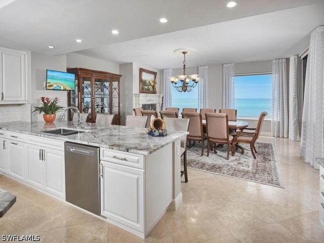 970 Cape Marco DR 806, Marco Island, FL 34145