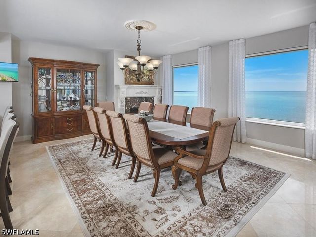 970 Cape Marco DR 806, Marco Island, FL 34145