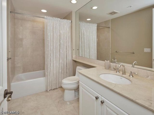970 Cape Marco DR 806, Marco Island, FL 34145