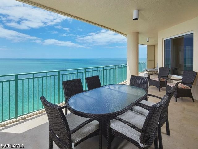 970 Cape Marco DR 806, Marco Island, FL 34145
