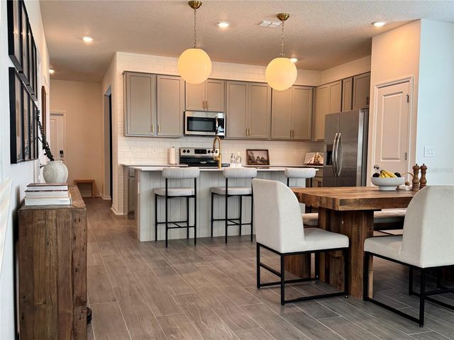 4120 JESPERSEN STREET, Apopka, FL 32712