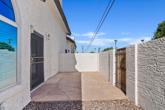4328 N 36TH Street 9, Phoenix, AZ 85018