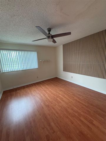 731 Vista Isles Dr 1527, Sunrise, FL 33325