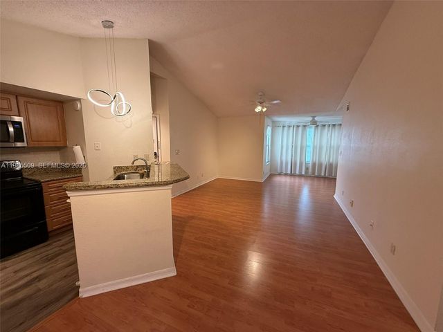 731 Vista Isles Dr 1527, Sunrise, FL 33325