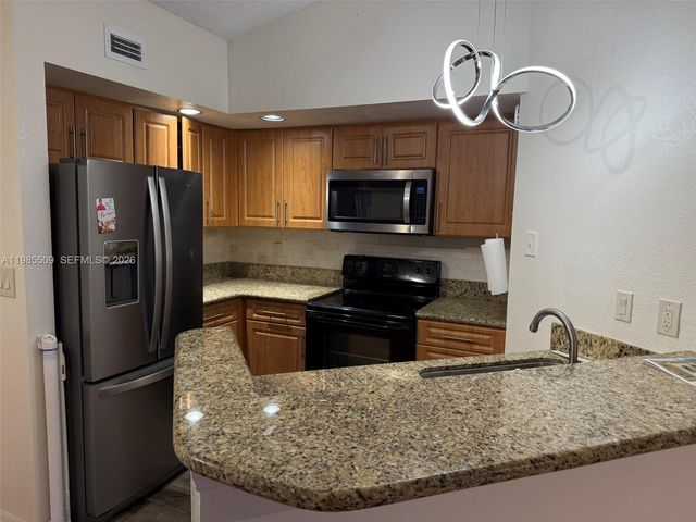 731 Vista Isles Dr 1527, Sunrise, FL 33325