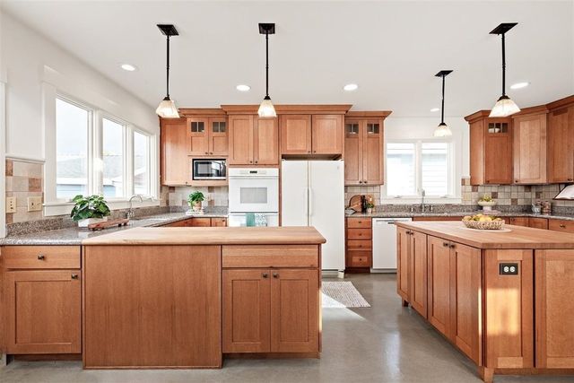 1135 1135 Parker St, Berkeley, CA 94702