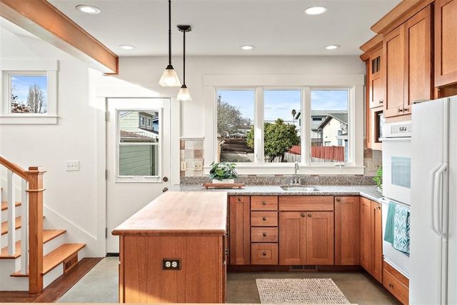 1135 1135 Parker St, Berkeley, CA 94702