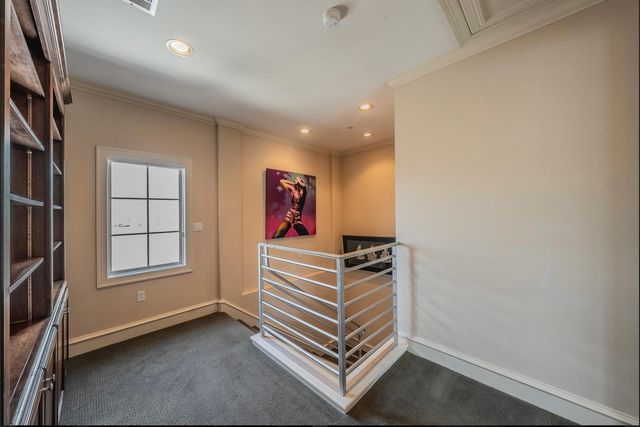 3827 Holland Avenue B, Dallas, TX 75219