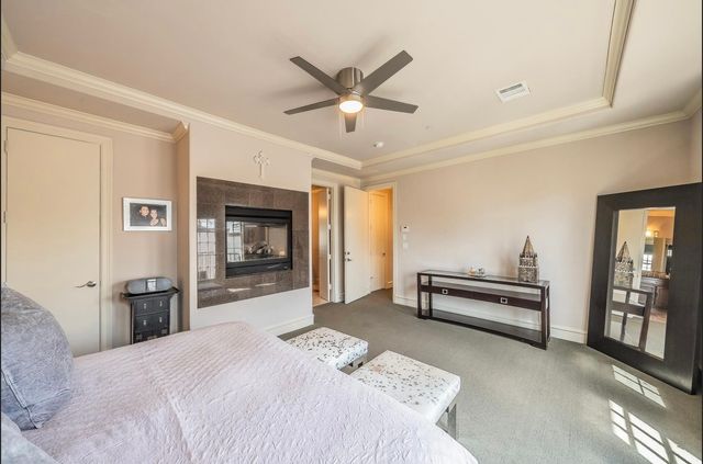 3827 Holland Avenue B, Dallas, TX 75219