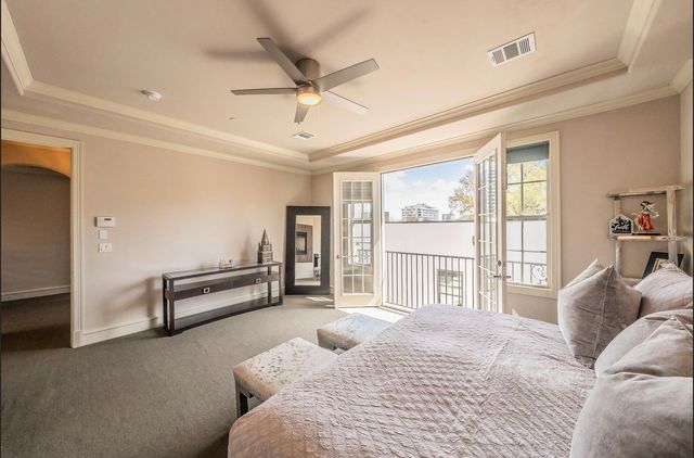 3827 Holland Avenue B, Dallas, TX 75219