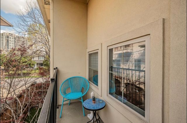 3827 Holland Avenue B, Dallas, TX 75219